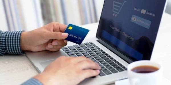 Obblighi informativi e normativi per aprire un sito e-commerce Obblighi informativi e normativi per aprire un sito e-commerce